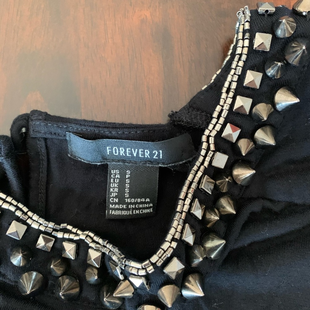 Black sleeveless Blouse